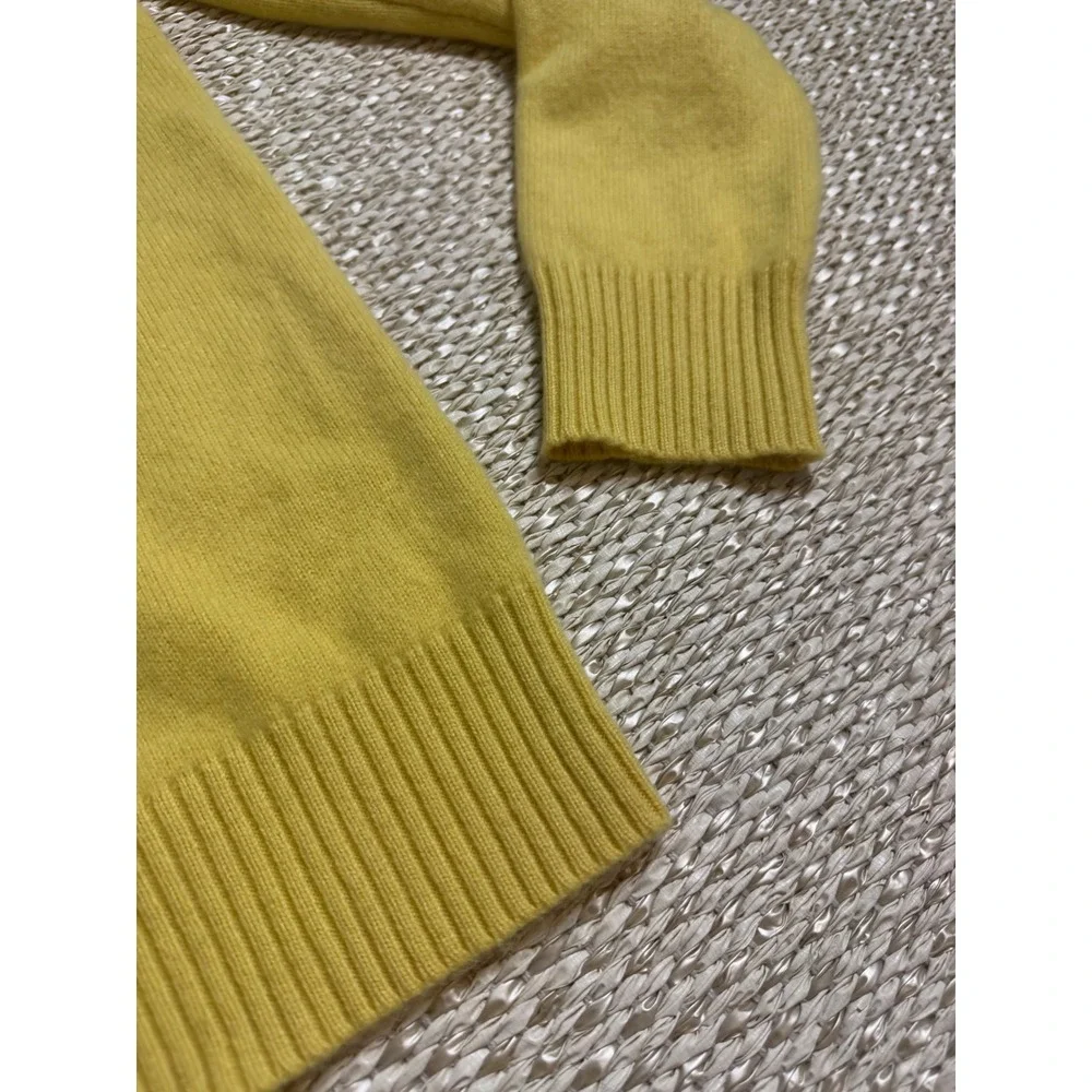 Abercrombie & Fitch vintage 100% Cashmere V-Neck Sweater Yellow Y2K  Moose Logo